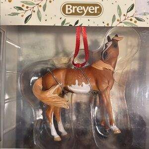 Breyer Mustang beautiful breeds ornament #700521 new in box